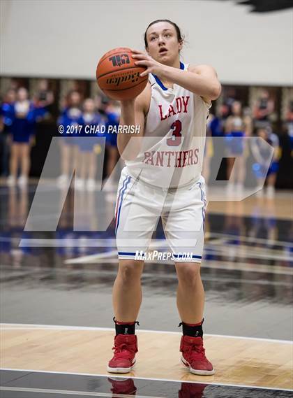 Thumbnail 3 in Sunnyvale vs. Alba-Golden (UIL 3A Regional Quarterfinal Playoff) photogallery.