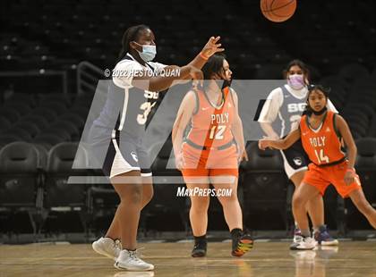 Thumbnail 2 in Poly vs. San Gabriel Academy photogallery.