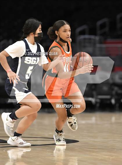 Thumbnail 3 in Poly vs. San Gabriel Academy photogallery.