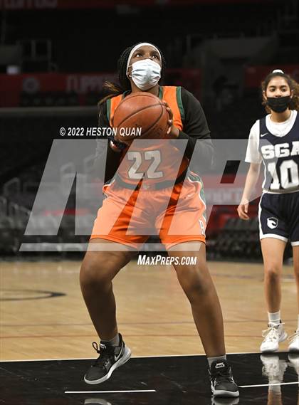 Thumbnail 3 in Poly vs. San Gabriel Academy photogallery.