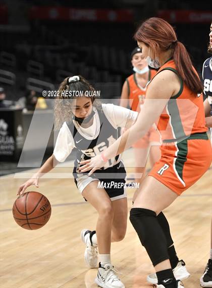 Thumbnail 2 in Poly vs. San Gabriel Academy photogallery.
