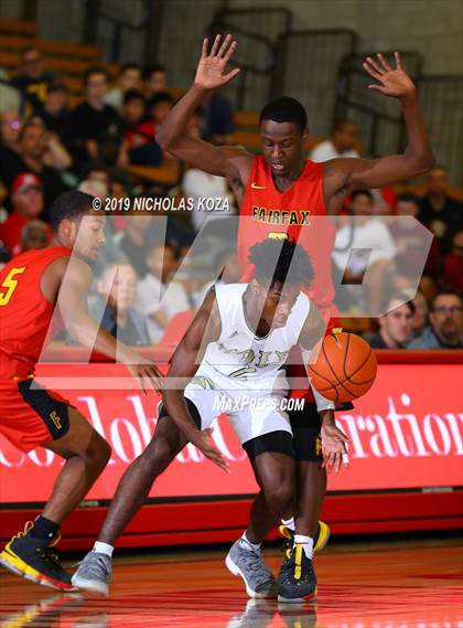 Thumbnail 2 in Long Beach Poly vs. Fairfax (Nike Extravaganza) photogallery.