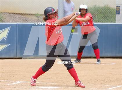 Thumbnail 1 in La Jolla vs. Mission Bay (CIF SDS D4 Final) photogallery.