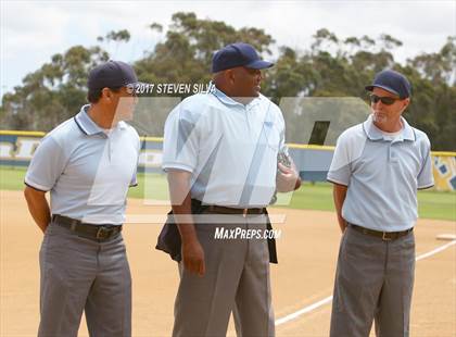 Thumbnail 1 in La Jolla vs. Mission Bay (CIF SDS D4 Final) photogallery.