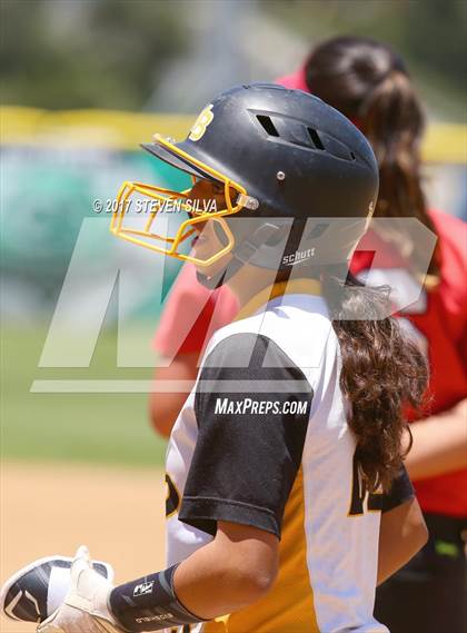 Thumbnail 1 in La Jolla vs. Mission Bay (CIF SDS D4 Final) photogallery.
