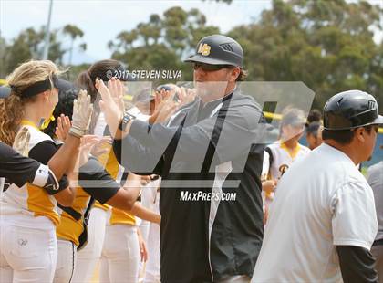 Thumbnail 1 in La Jolla vs. Mission Bay (CIF SDS D4 Final) photogallery.
