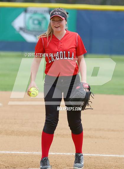Thumbnail 1 in La Jolla vs. Mission Bay (CIF SDS D4 Final) photogallery.