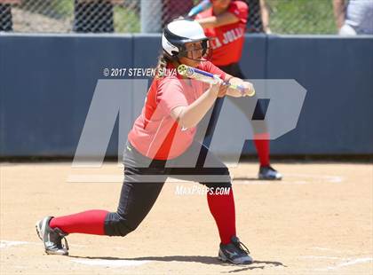 Thumbnail 2 in La Jolla vs. Mission Bay (CIF SDS D4 Final) photogallery.