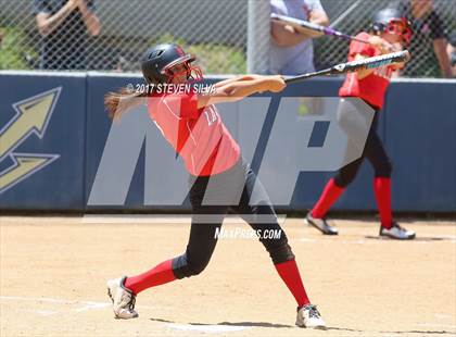 Thumbnail 2 in La Jolla vs. Mission Bay (CIF SDS D4 Final) photogallery.