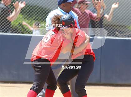 Thumbnail 2 in La Jolla vs. Mission Bay (CIF SDS D4 Final) photogallery.