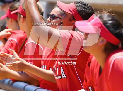 Thumbnail 1 in La Jolla vs. Mission Bay (CIF SDS D4 Final) photogallery.