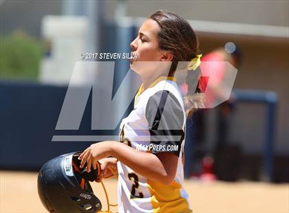 Thumbnail 1 in La Jolla vs. Mission Bay (CIF SDS D4 Final) photogallery.