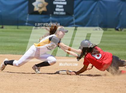 Thumbnail 3 in La Jolla vs. Mission Bay (CIF SDS D4 Final) photogallery.