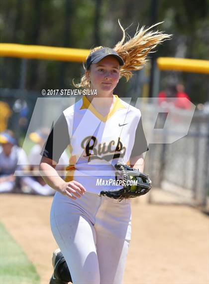 Thumbnail 3 in La Jolla vs. Mission Bay (CIF SDS D4 Final) photogallery.