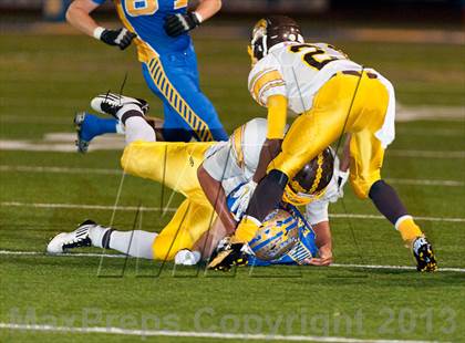 Thumbnail 3 in San Pasqual vs. El Camino (CIF SDS D1 Quarterfinal) photogallery.