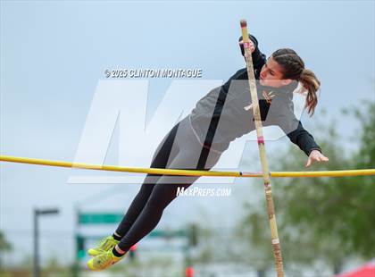 Thumbnail 1 in Devon Allen Invitational (Pole Vault) photogallery.