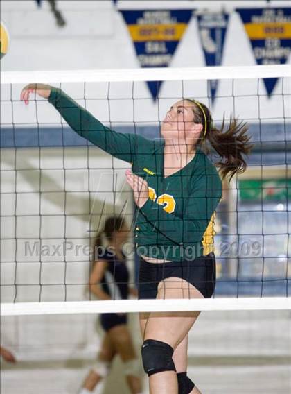 Thumbnail 1 in Hilmar @ Central Catholic photogallery.