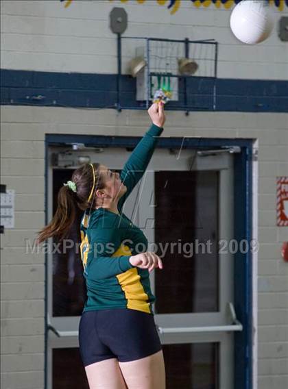 Thumbnail 2 in Hilmar @ Central Catholic photogallery.