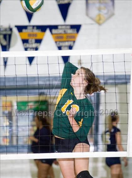 Thumbnail 1 in Hilmar @ Central Catholic photogallery.