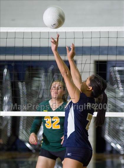 Thumbnail 2 in Hilmar @ Central Catholic photogallery.