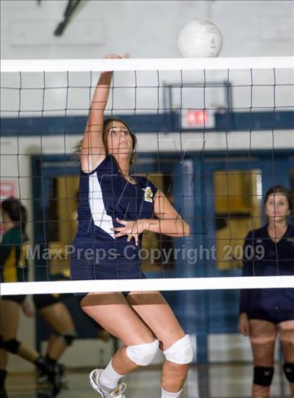 Thumbnail 3 in Hilmar @ Central Catholic photogallery.