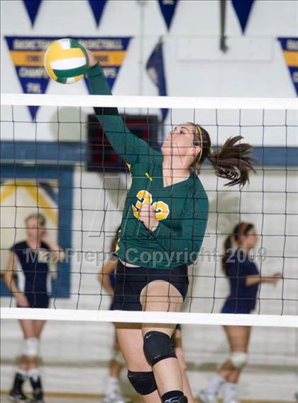 Thumbnail 1 in Hilmar @ Central Catholic photogallery.