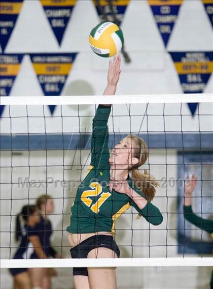 Thumbnail 2 in Hilmar @ Central Catholic photogallery.