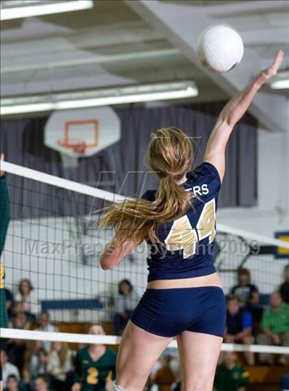 Thumbnail 2 in Hilmar @ Central Catholic photogallery.