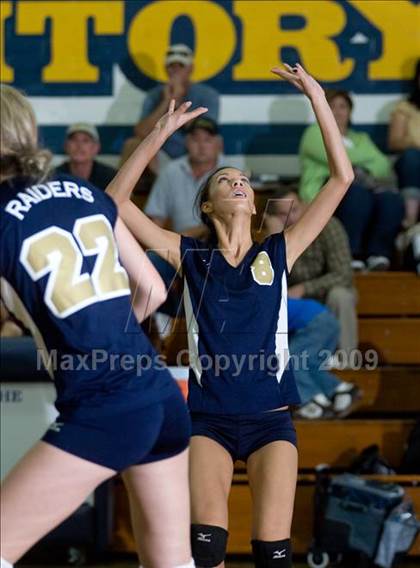 Thumbnail 1 in Hilmar @ Central Catholic photogallery.