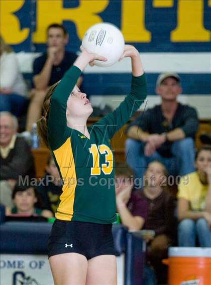 Thumbnail 1 in Hilmar @ Central Catholic photogallery.