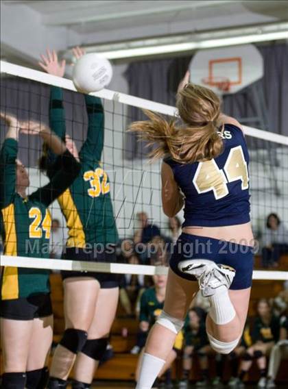 Thumbnail 2 in Hilmar @ Central Catholic photogallery.