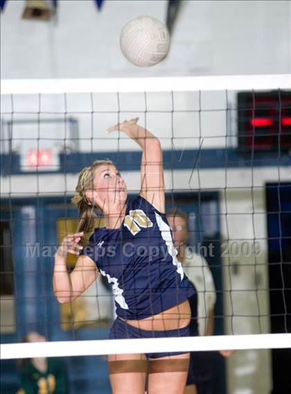 Thumbnail 2 in Hilmar @ Central Catholic photogallery.