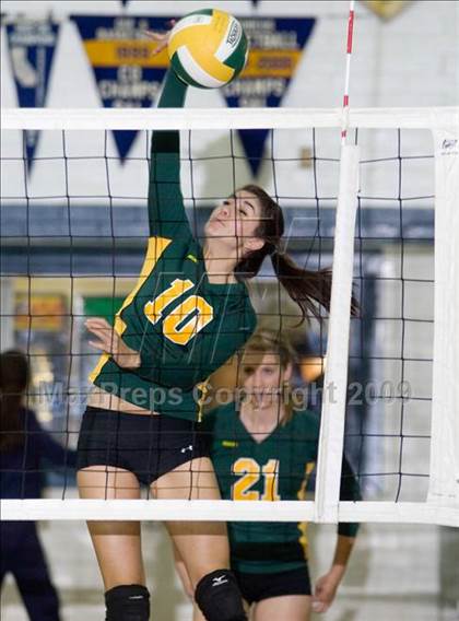 Thumbnail 3 in Hilmar @ Central Catholic photogallery.