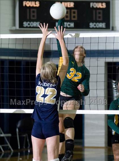 Thumbnail 2 in Hilmar @ Central Catholic photogallery.