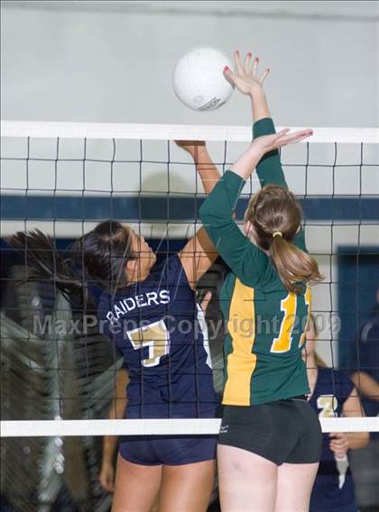 Thumbnail 3 in Hilmar @ Central Catholic photogallery.