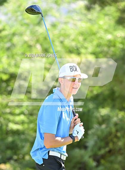 Thumbnail 1 in AIA D-II Finals photogallery.