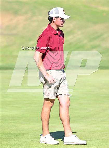 Thumbnail 1 in AIA D-II Finals photogallery.