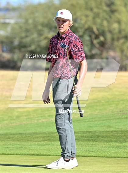 Thumbnail 3 in AIA D-II Finals photogallery.