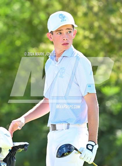 Thumbnail 2 in AIA D-II Finals photogallery.