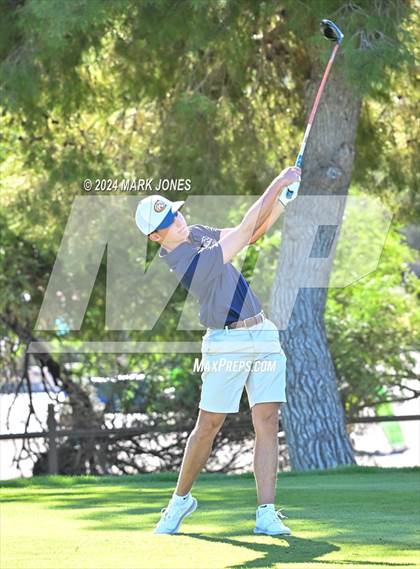 Thumbnail 3 in AIA D-II Finals photogallery.