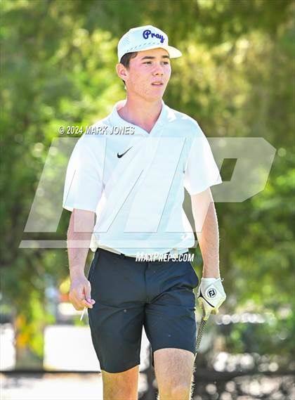 Thumbnail 1 in AIA D-II Finals photogallery.