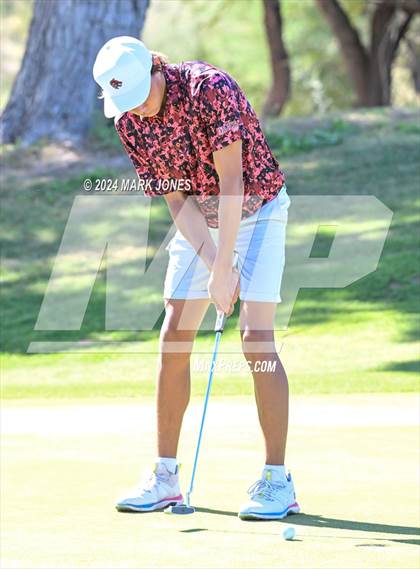 Thumbnail 3 in AIA D-II Finals photogallery.