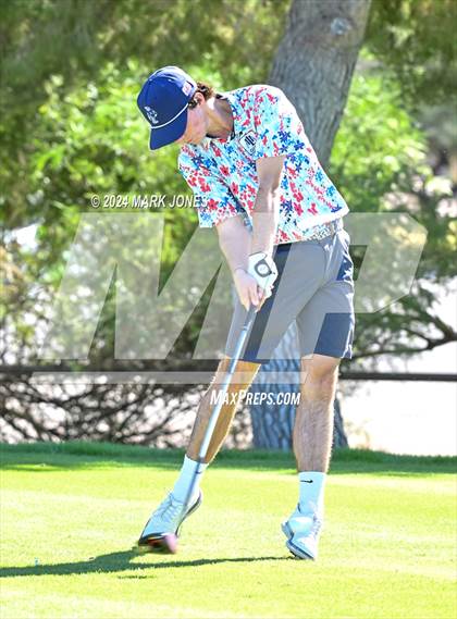 Thumbnail 3 in AIA D-II Finals photogallery.