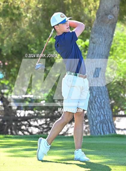 Thumbnail 3 in AIA D-II Finals photogallery.