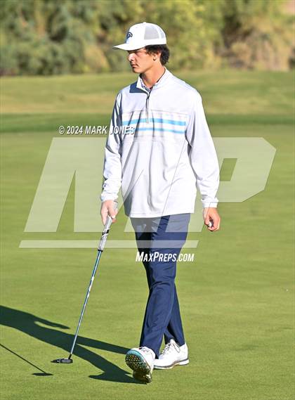 Thumbnail 2 in AIA D-II Finals photogallery.