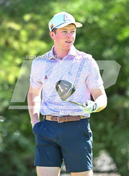 Thumbnail 1 in AIA D-II Finals photogallery.