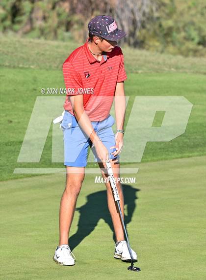 Thumbnail 2 in AIA D-II Finals photogallery.