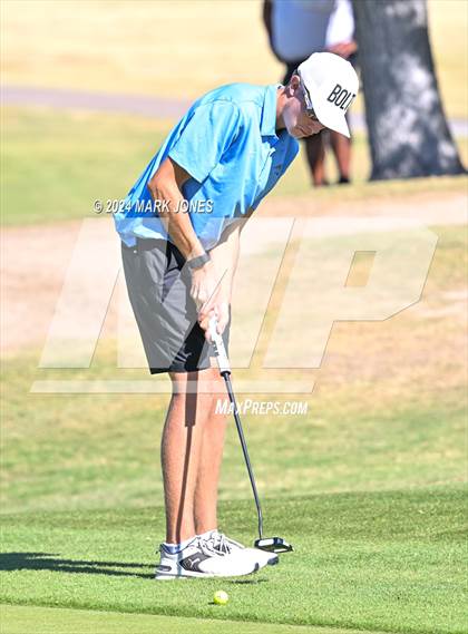 Thumbnail 2 in AIA D-II Finals photogallery.