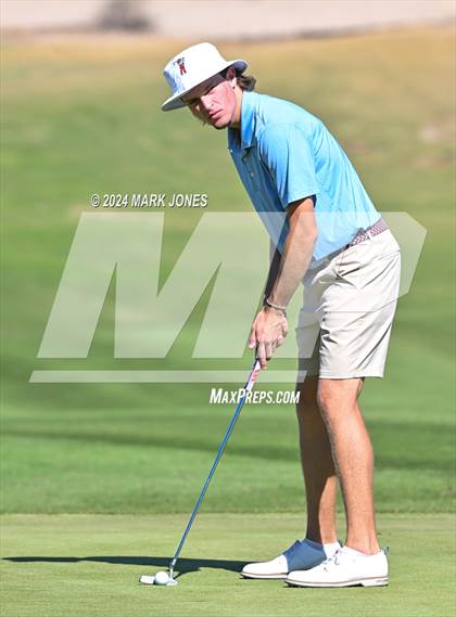 Thumbnail 3 in AIA D-II Finals photogallery.