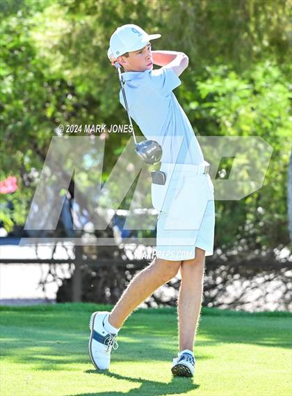 Thumbnail 3 in AIA D-II Finals photogallery.